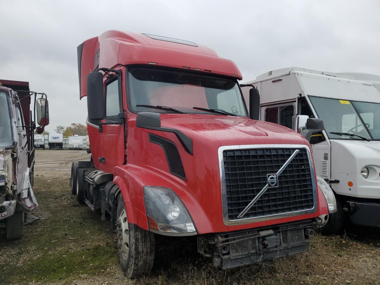 Изображение 1 2017 VOLVO VN VNL 2017 с VIN 4V4NC9TH0HN989701