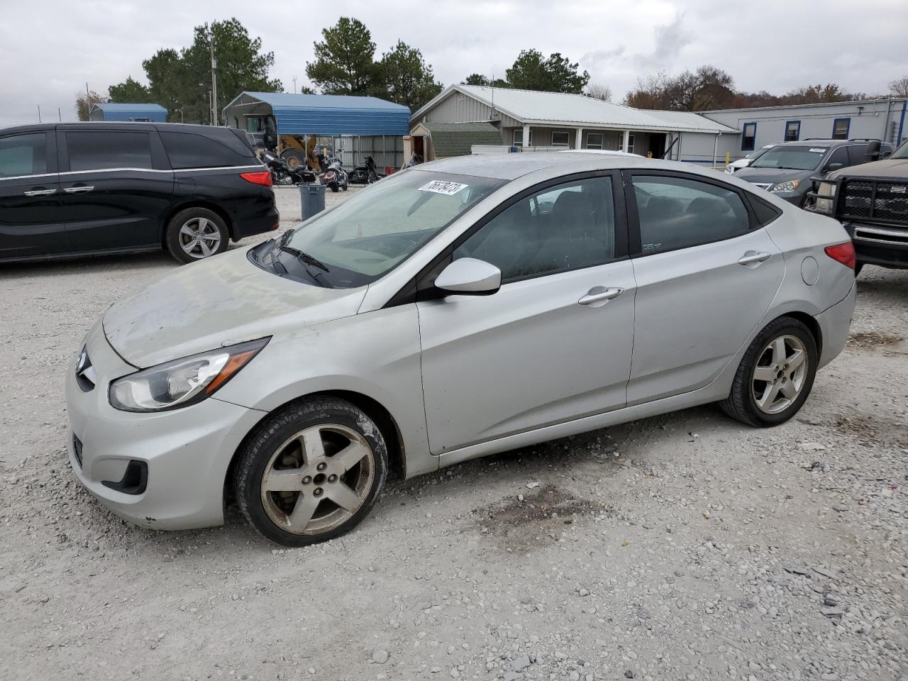 2013 HYUNDAI ACCENT GLS 2013 image
