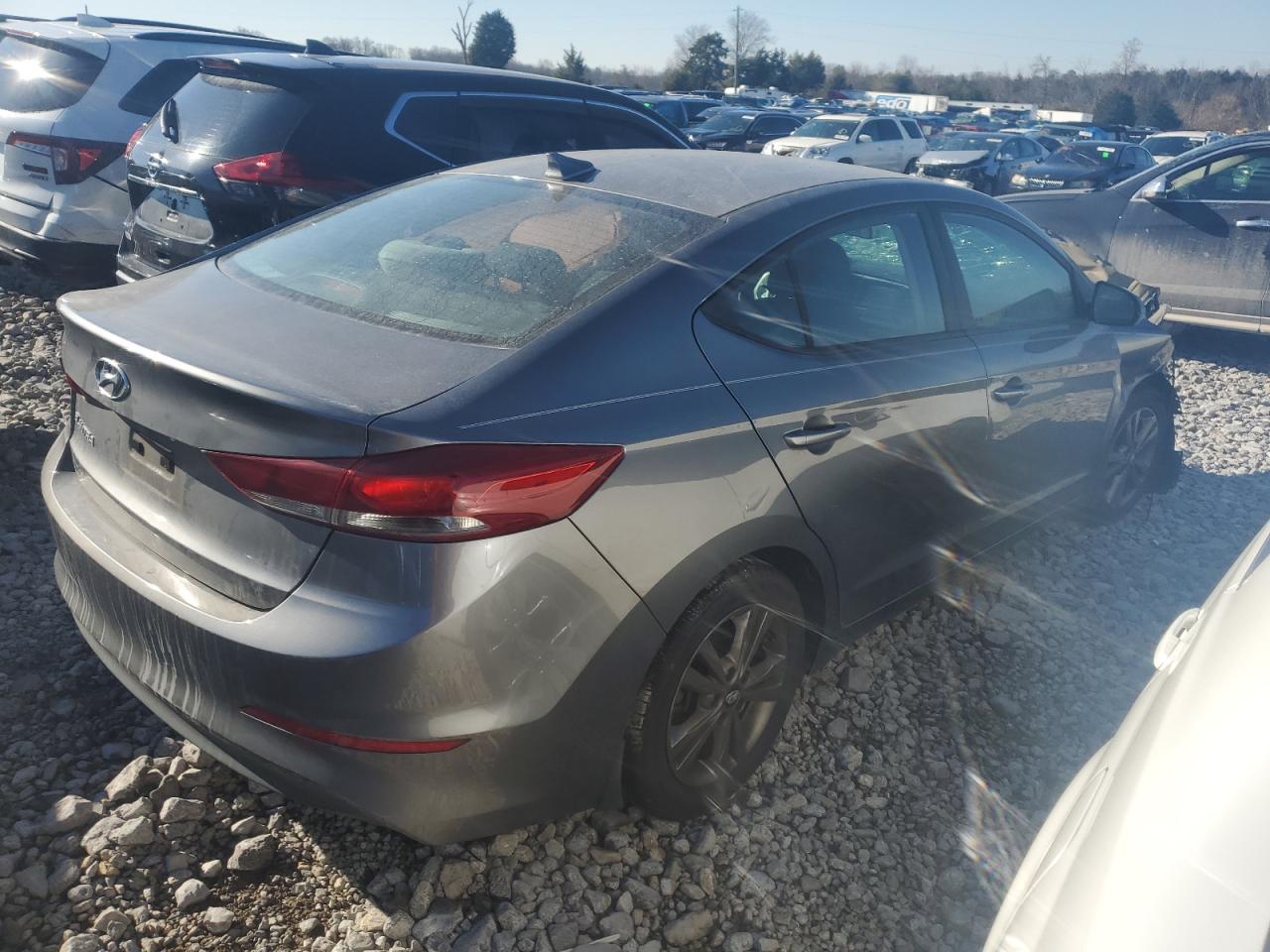 Image 3 of 2018 HYUNDAI ELANTRA SEL 2018 with VIN 5NPD84LF1JH358696