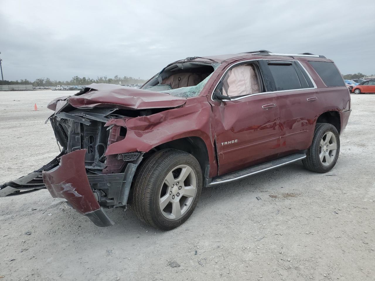 Image 1 of 2020 CHEVROLET TAHOE C1500 PREMIER 2020 with VIN 1GNSCCKC5LR190510
