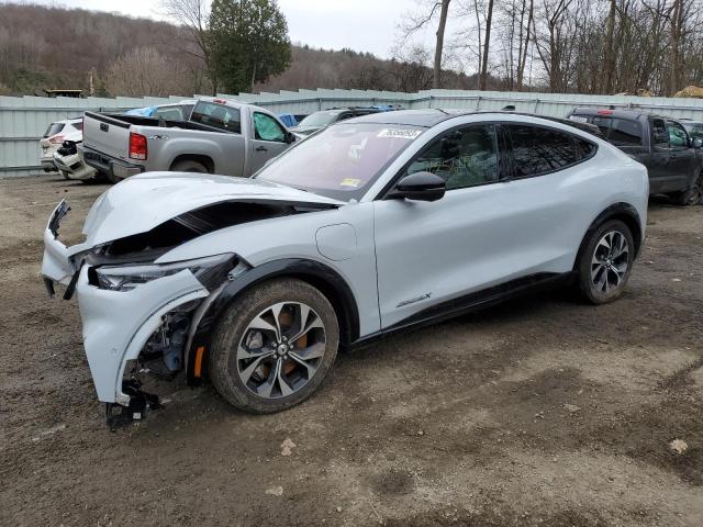 Image 1 of 2022 FORD MUSTANG MACH-E PREMIUM 2022 with VIN 3FMTK3SU7NMA43100