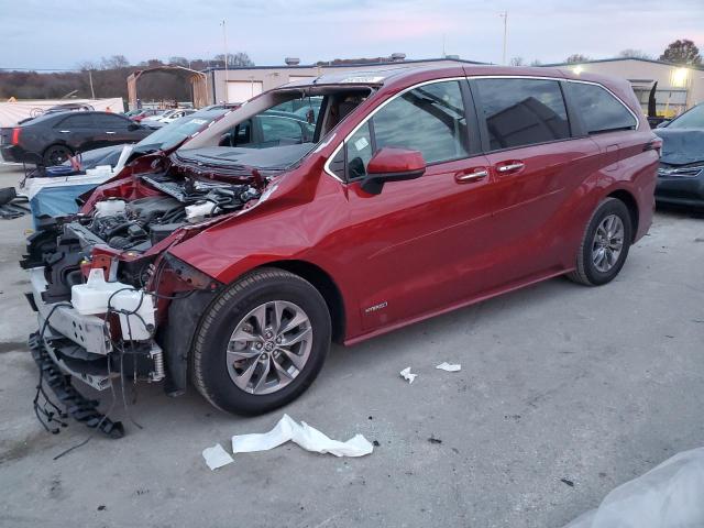 Изображение 2021 TOYOTA SIENNA XLE 2021