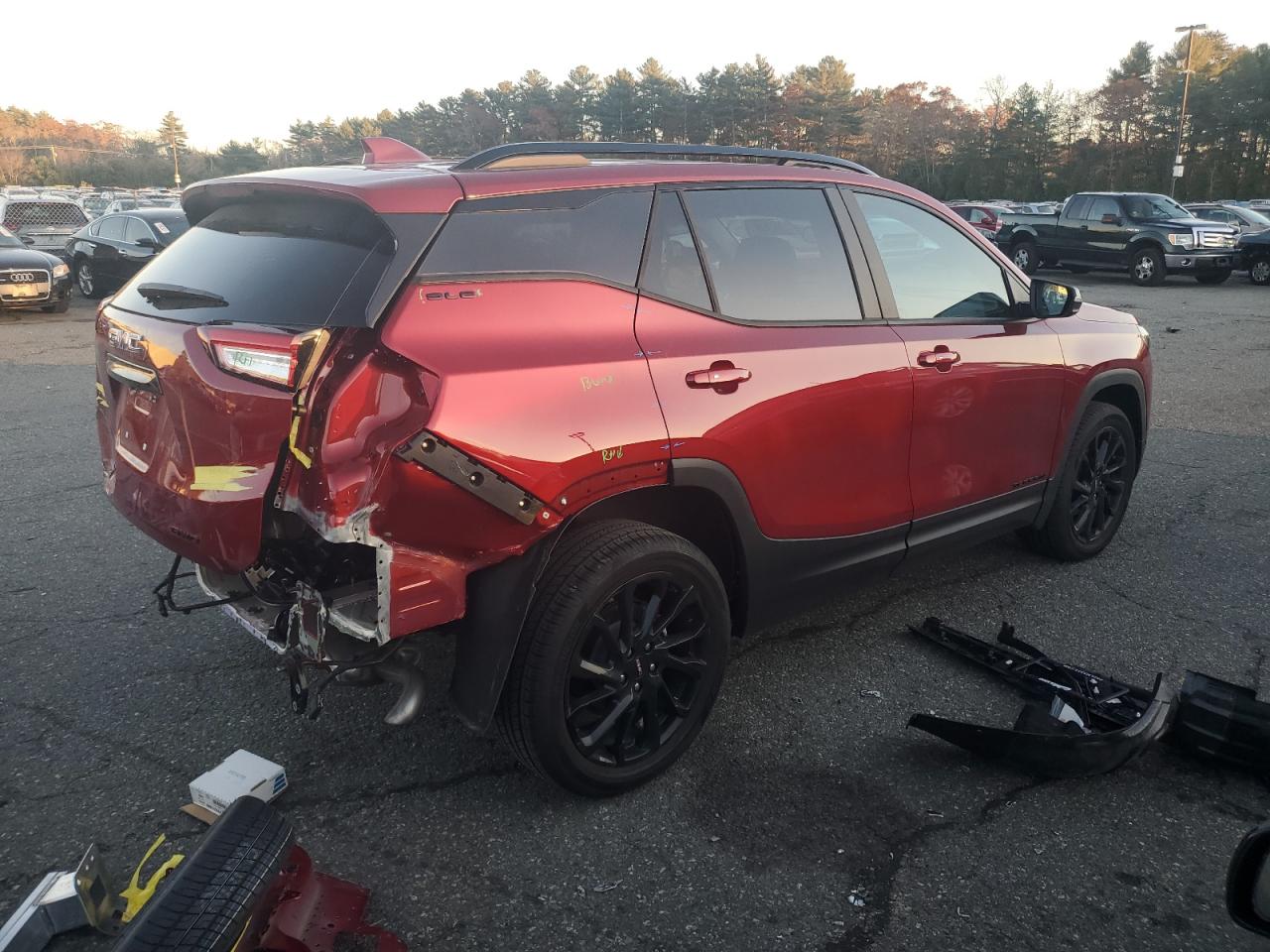 Image 3 of 2023 GMC TERRAIN SLE 2023 with VIN 3GKALTEG7PL145525