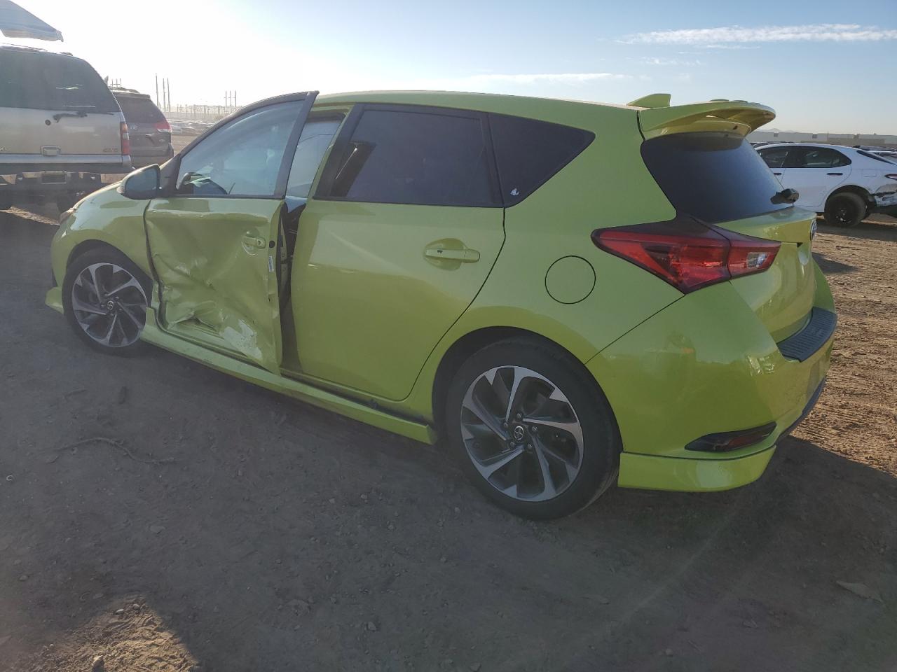 Image 2 of 2016 TOYOTA SCION IM  2016 with VIN JTNKARJE1GJ510913