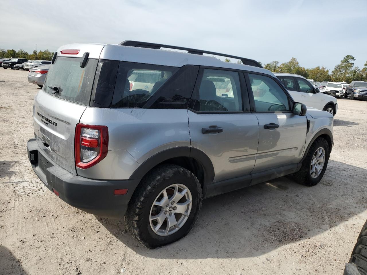 Image 3 of Ford Bronco Sport 2021 with VIN 3FMCR9A67MRA47232