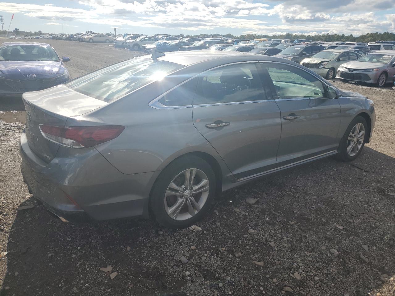 Изображение 3 2019 HYUNDAI SONATA LIMITED 2019 с VIN 5NPE34AF0KH743805