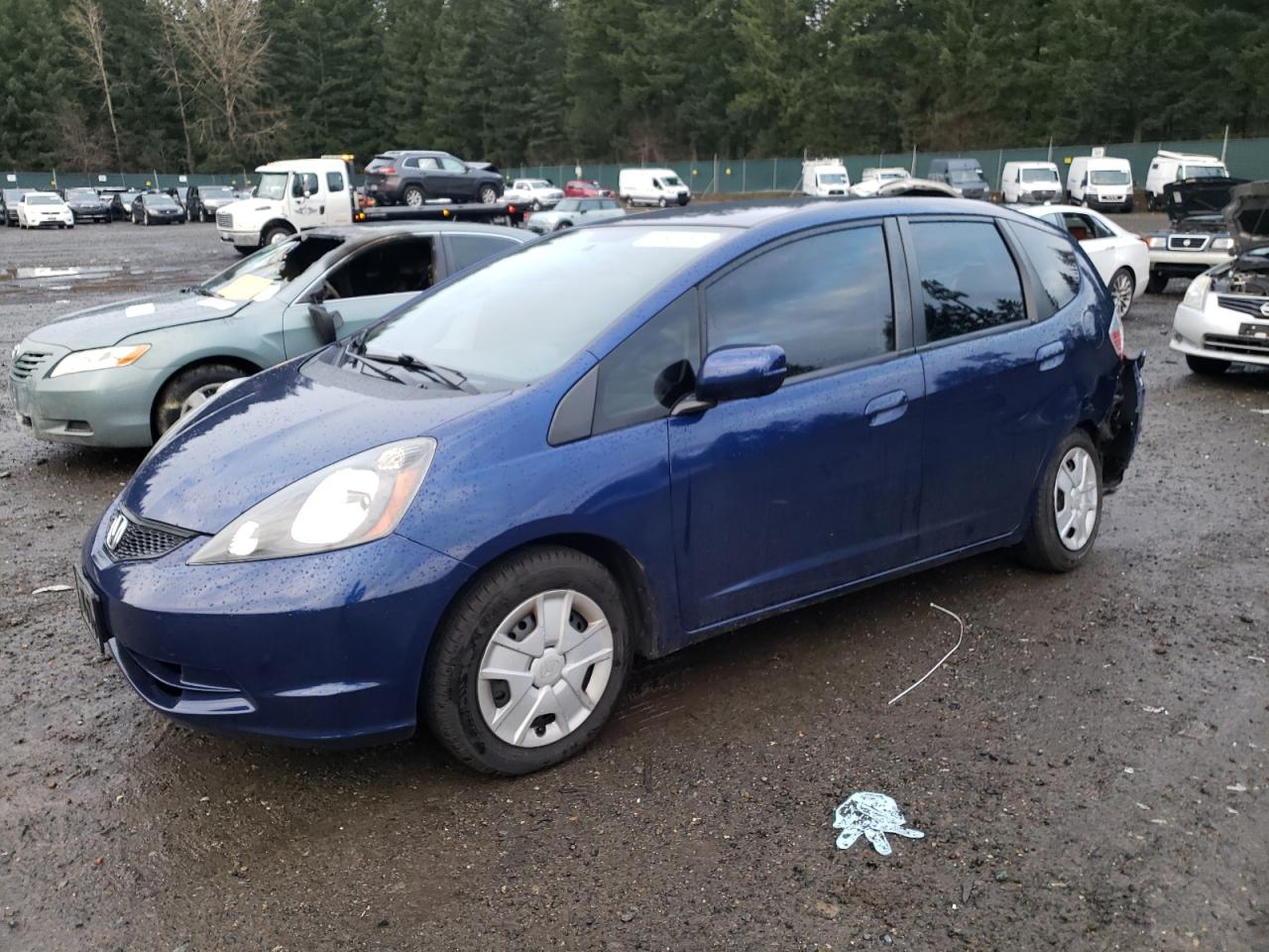 2013 HONDA FIT  2013 image