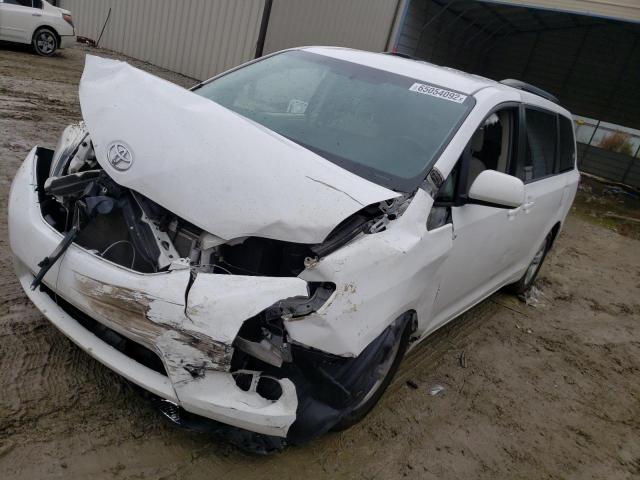 Obraz 2 z 2017 TOYOTA SIENNA LE 2017 z VIN 5TDKZ3DC8HS868275