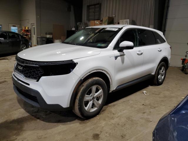 Изображение 1 2022 KIA SORENTO LX 2022 с VIN 5XYRGDLC8NG103572