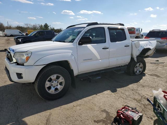 Image 1 of 2015 TOYOTA TACOMA DOUBLE CAB 2015 with VIN 3TMLU4EN4FM167965