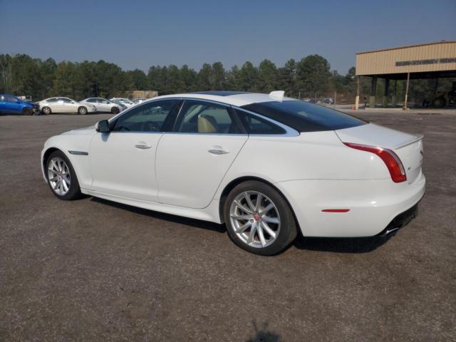 Image 2 of 2016 JAGUAR XJ  2016 with VIN SAJWA1C77G8V91236