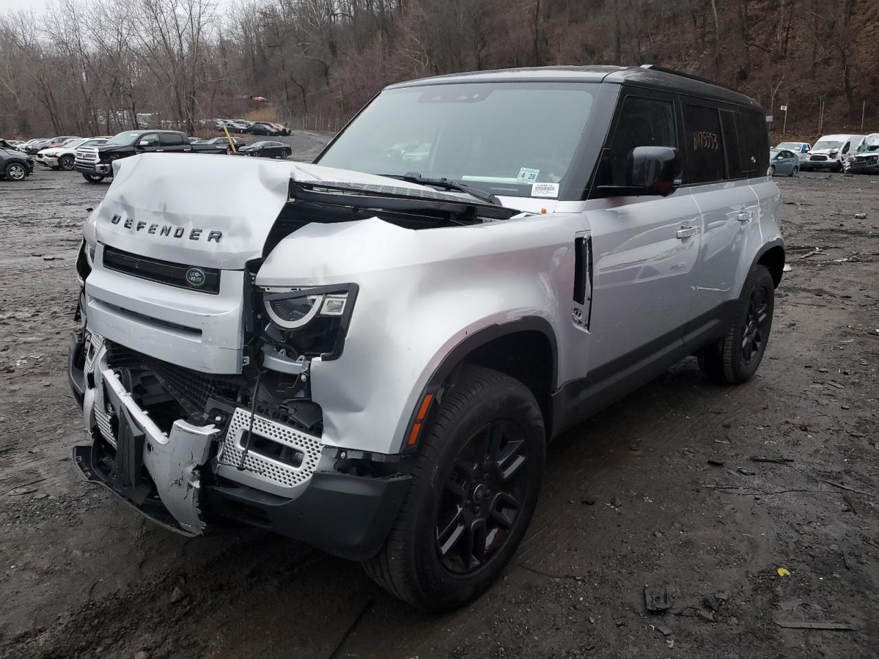 Obraz 1 z 2023 LAND ROVER DEFENDER 110 S 2023 z VIN SALEJ7EX7P2189271
