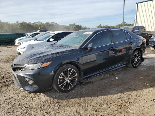 Obraz 1 z 2020 TOYOTA CAMRY SE 2020 z VIN 4T1G11AK9LU935933