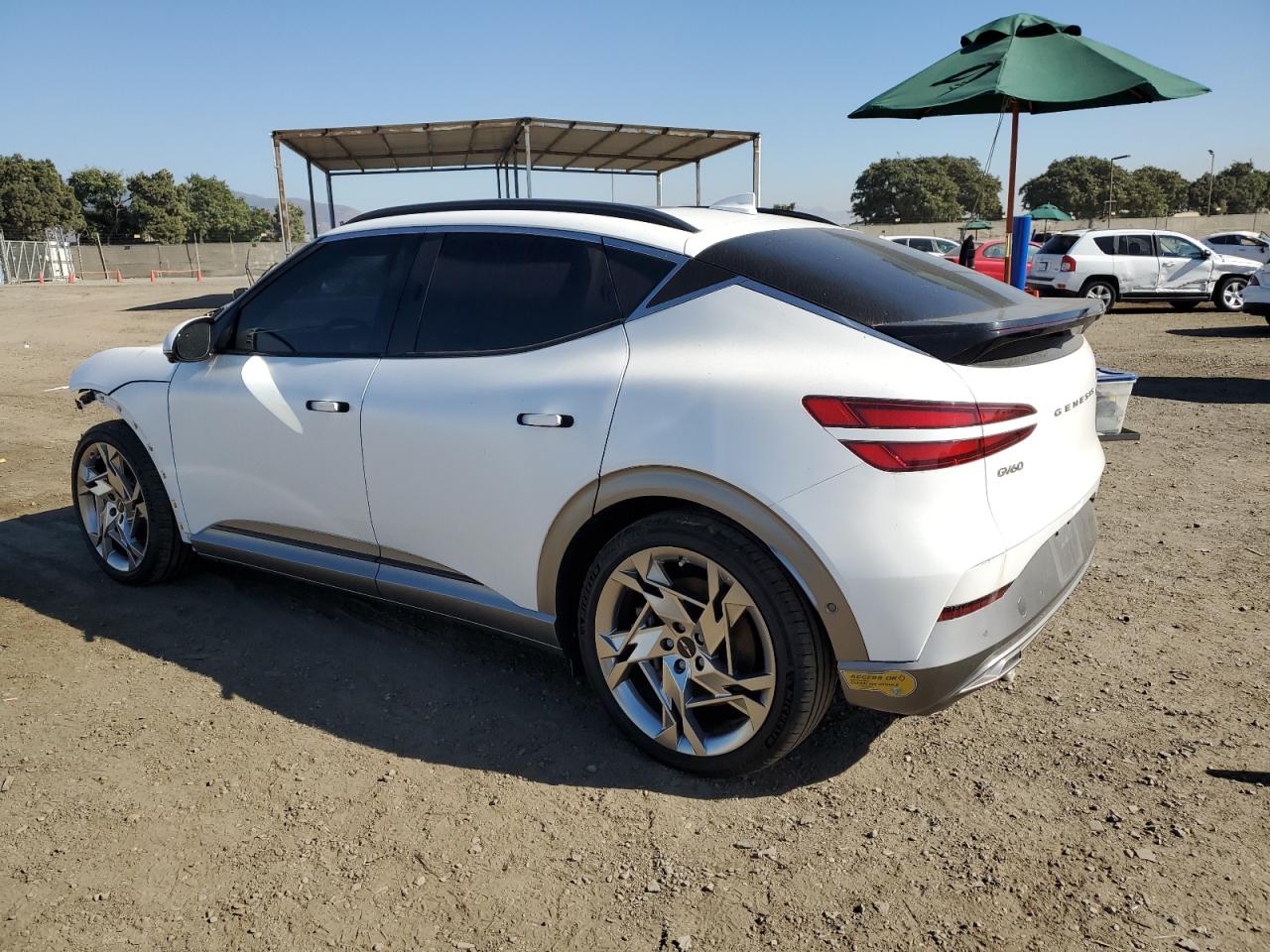 Obraz 2 z 2023 GENESIS GV60 PERFORMANCE 2023 z VIN KMUKEDTB8PU003209