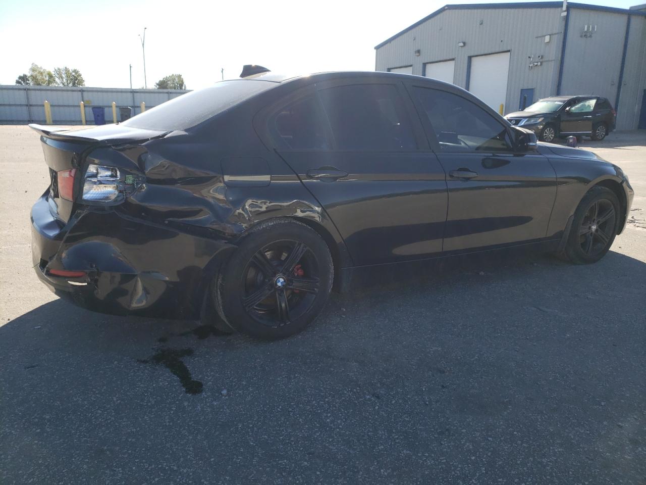 Image 3 of 2013 BMW 328 XI SULEV 2013 with VIN WBA3B5C51DF595243