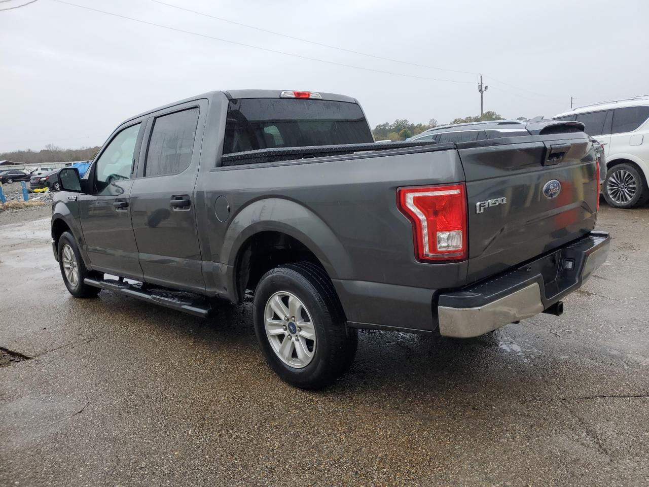 Image 2 of 2017 FORD F150 SUPERCREW 2017 with VIN 1FTEW1CF7HFA76401