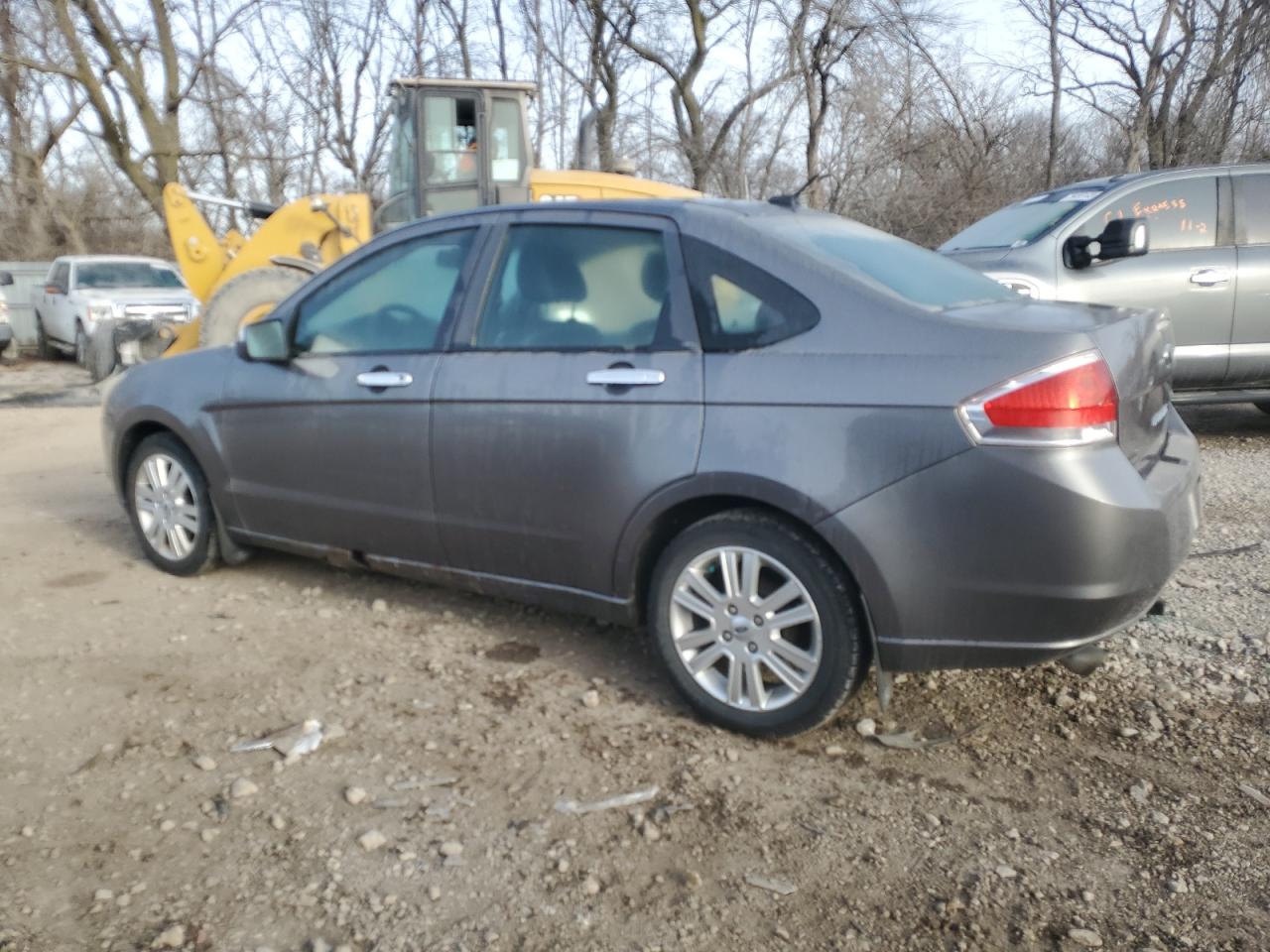 Image 2 of 2010 FORD FOCUS SEL 2010 with VIN 1FAHP3HN9AW180678