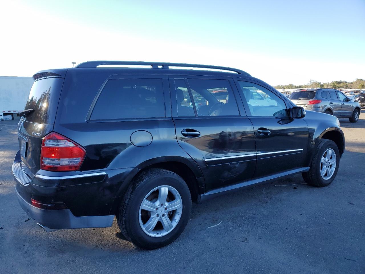 Image 3 of 2008 MERCEDES-BENZ GL 450 4MATIC 2008 with VIN 4JGBF71E48A352302