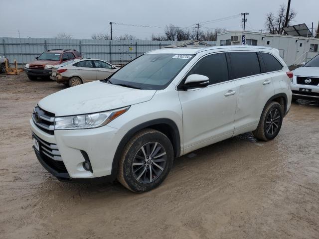 Изображение 1 2017 TOYOTA HIGHLANDER SE 2017 с VIN 5TDKZRFH9HS515264