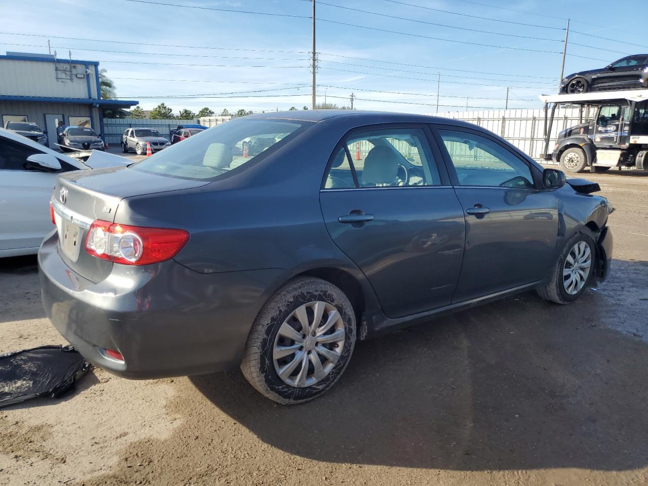 Obraz 3 z 2013 TOYOTA COROLLA BASE 2013 z VIN 2T1BU4EE0DC961850