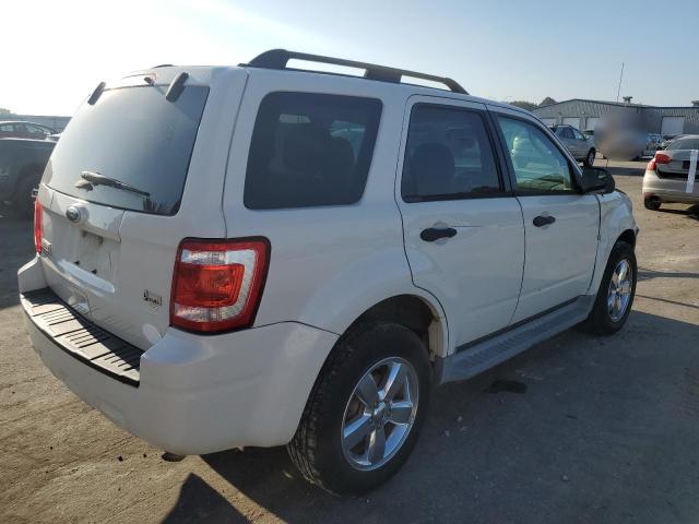 Image 3 of 2011 FORD ESCAPE XLT 2011 with VIN 1FMCU0DG4BKA72296