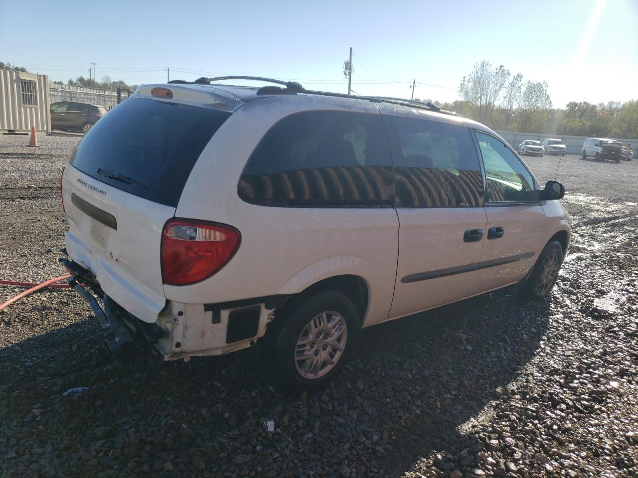 Image 3 of 2004 DODGE GRAND CARAVAN SE 2004 with VIN 1D4GP24R94B542774