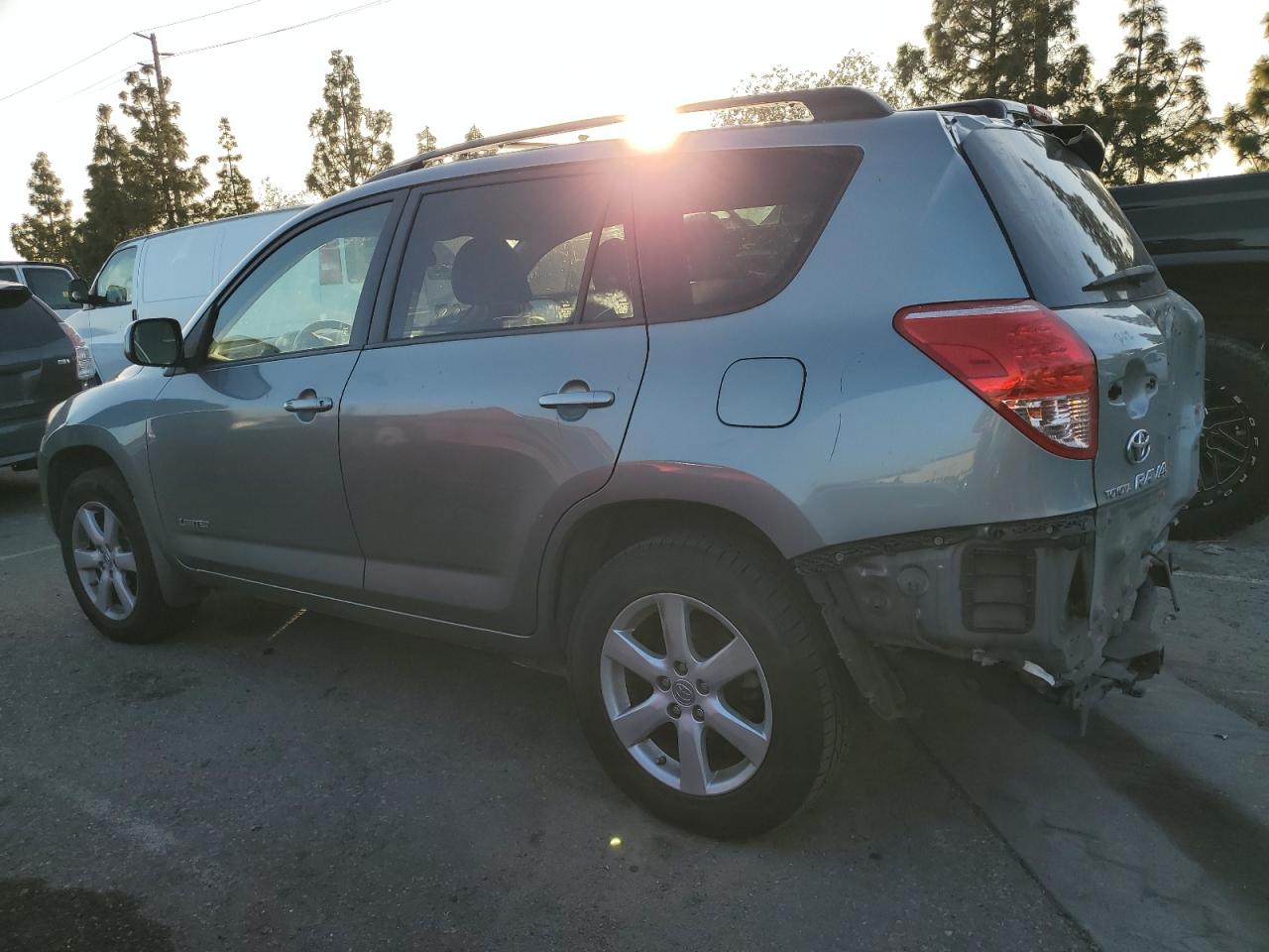 Obraz 2 z 2007 TOYOTA RAV4 LIMITED 2007 z VIN JTMBK31V275036333