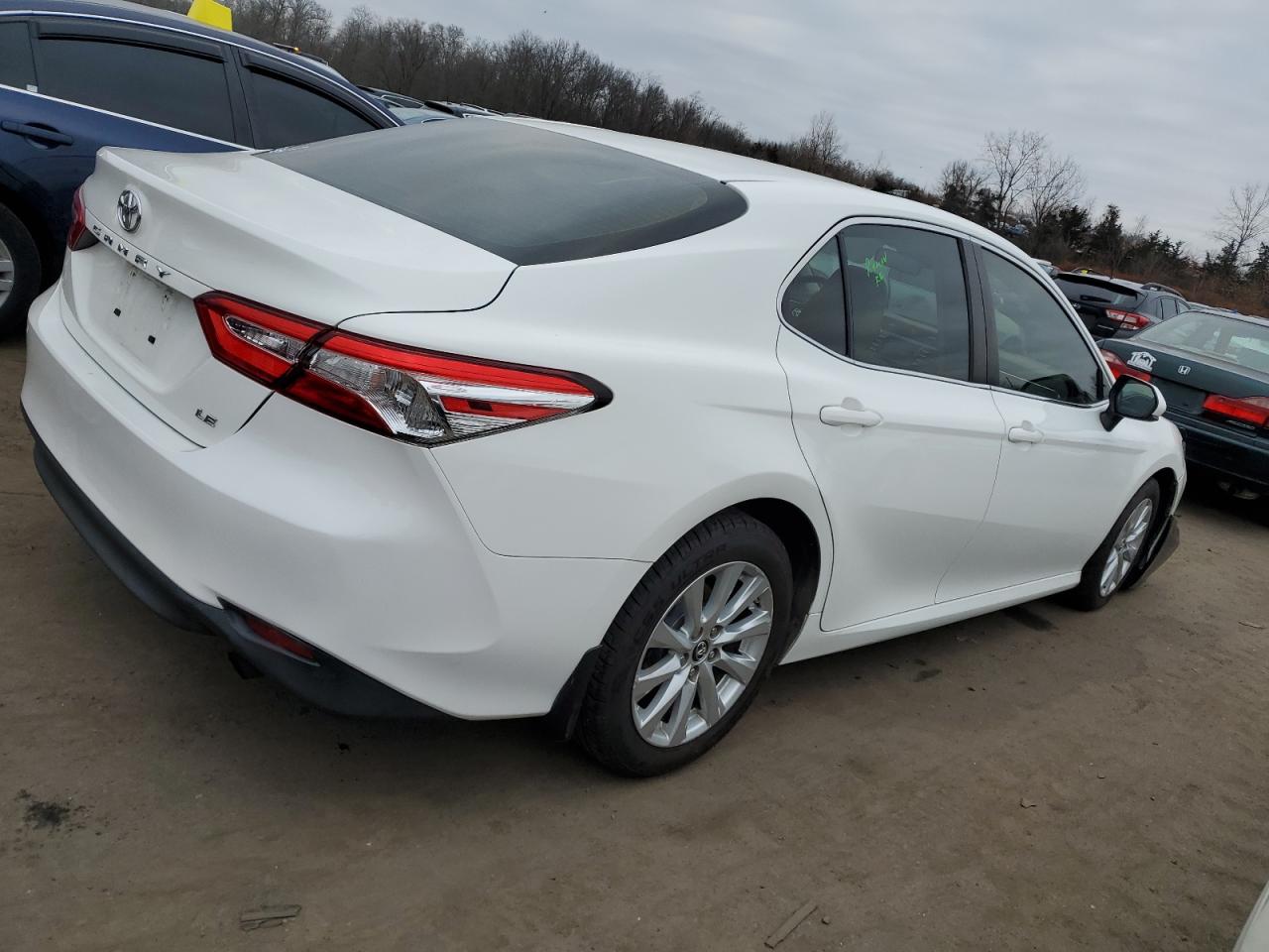 Image 3 of 2018 TOYOTA CAMRY L 2018 with VIN JTNB11HK7J3035034