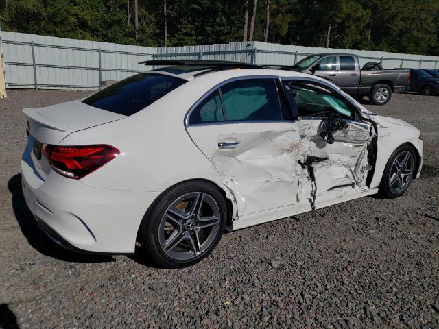 Image 3 of 2020 MERCEDES-BENZ A 220 2020 with VIN W1K3G4EB7LJ219990