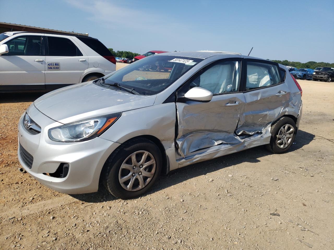 2013 HYUNDAI ACCENT GLS 2013 image