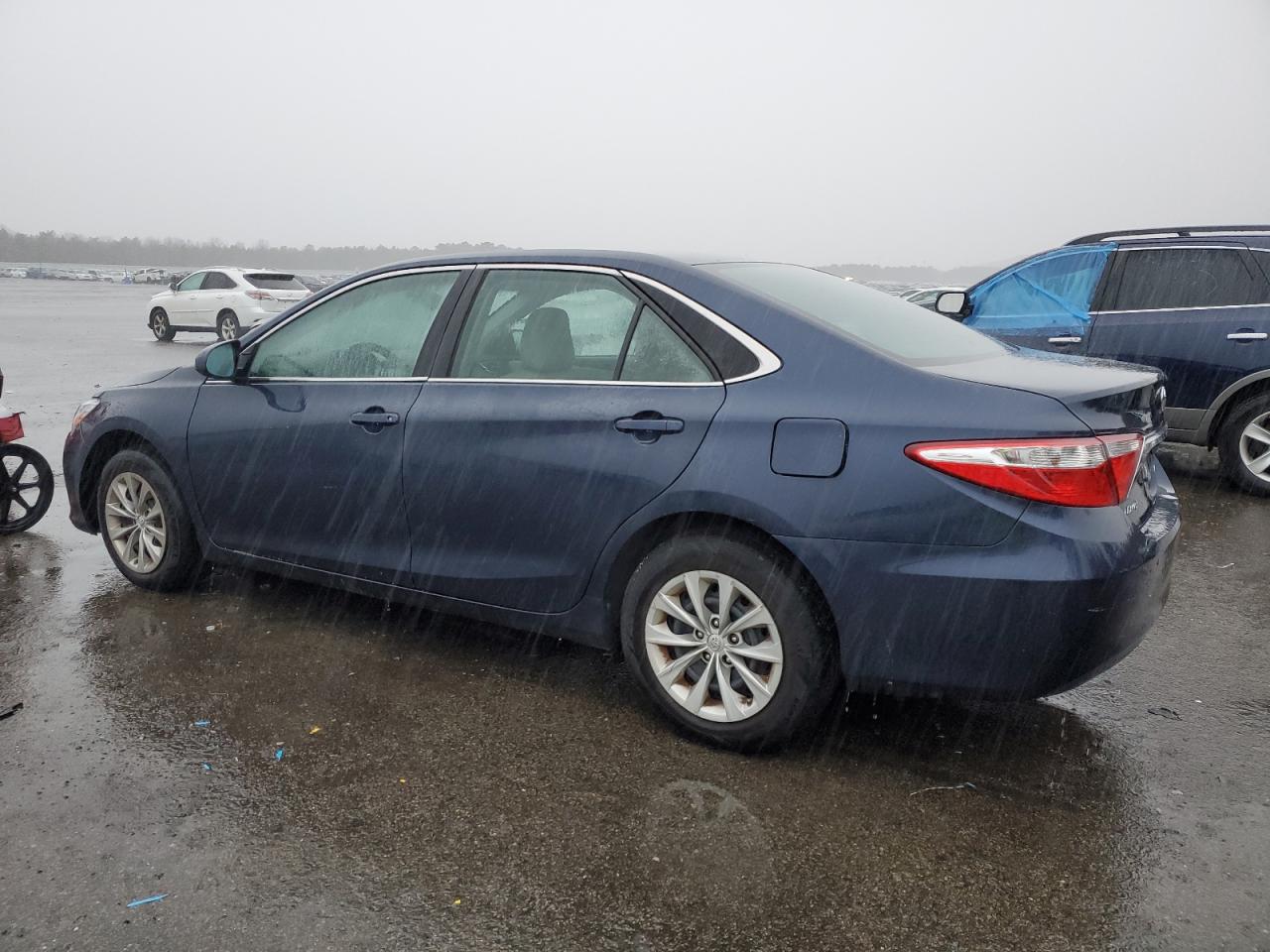 Image 2 of 2016 TOYOTA CAMRY LE 2016 with VIN 4T4BF1FK5GR550353