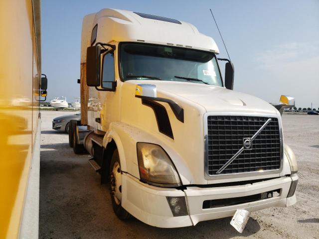 Image 1 of 2012 VOLVO VN VNL 2012 with VIN 4V4NC9THXCN537988