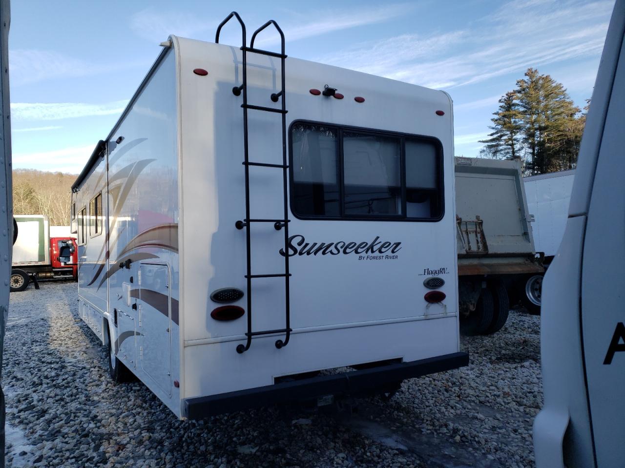 Obraz 3 z 2017 FORD ECONOLINE E450 SUPER DUTY CUTAWAY VAN 2017 z VIN 1FDXE4FS7HDC36032