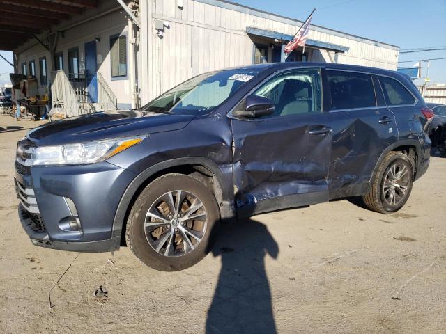 Изображение 1 2019 TOYOTA HIGHLANDER LE 2019 с VIN 5TDZARFH4KS047344