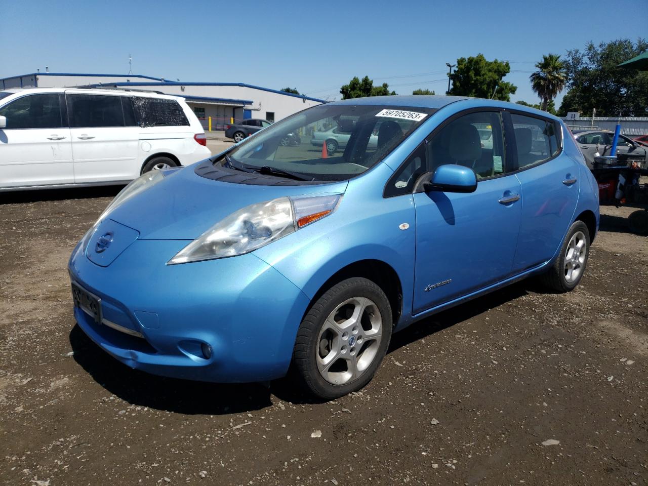 Image 1 of 2011 NISSAN LEAF SV 2011 with VIN JN1AZ0CP8BT000903