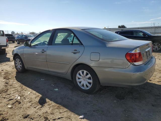 Obraz 2 z 2005 TOYOTA CAMRY LE 2005 z VIN 4T1BE30K35U552732