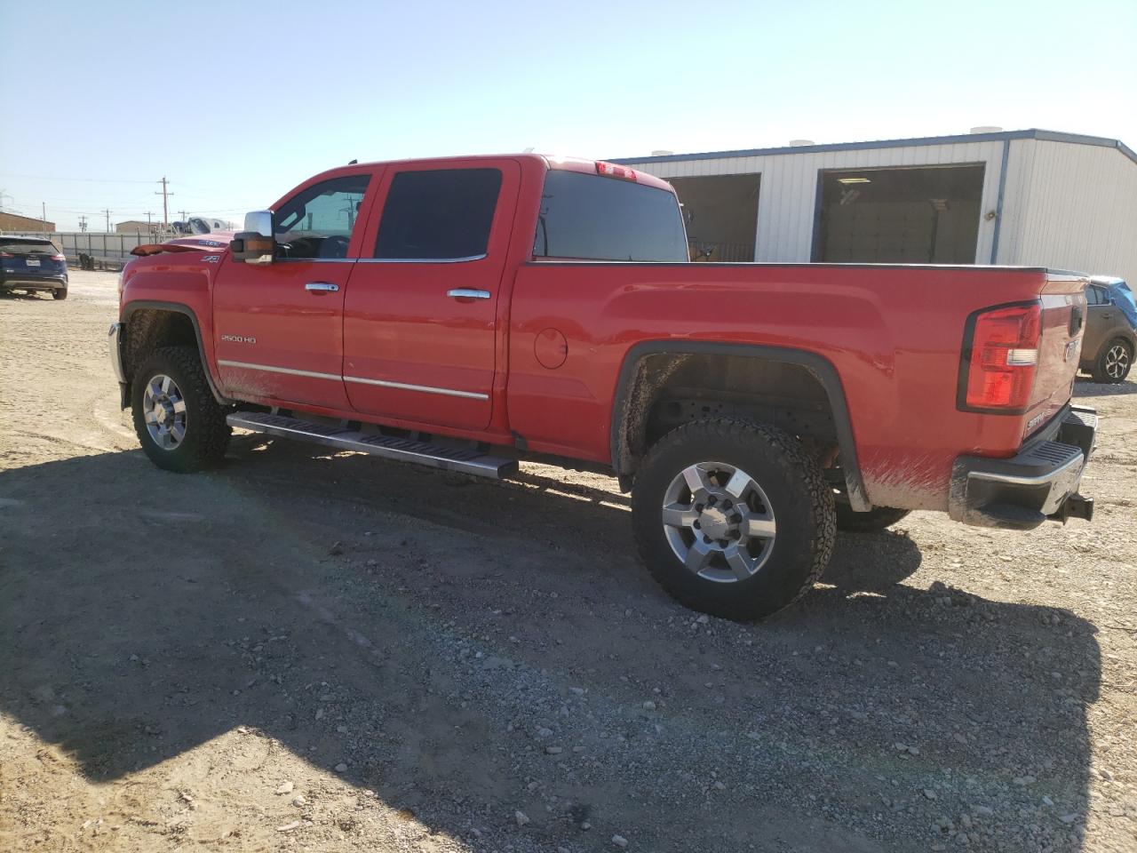 Obraz 2 z 2018 GMC SIERRA K2500 SLT 2018 z VIN 1GT12TEY0JF261822
