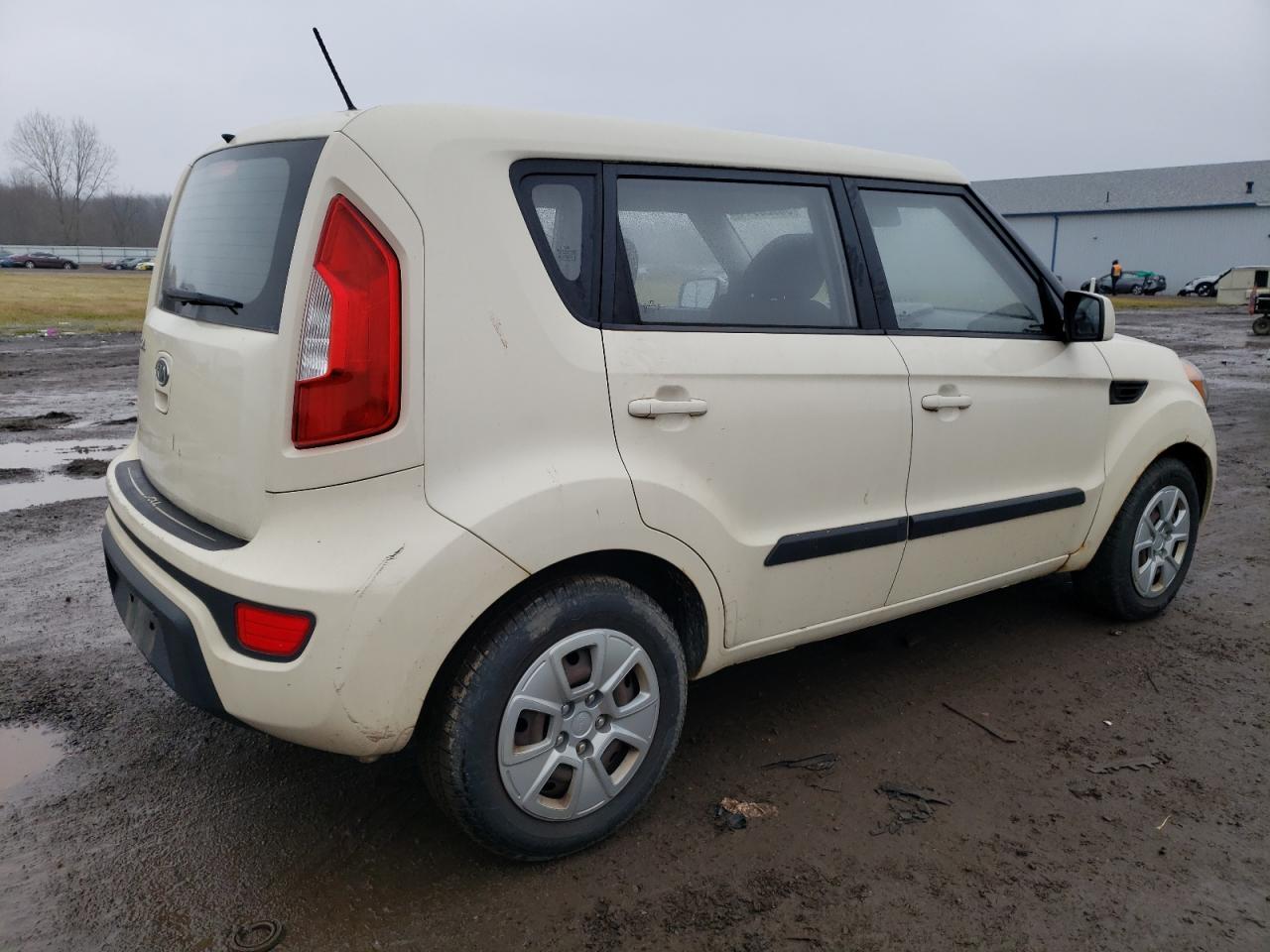 Изображение 3 2012 KIA SOUL  2012 с VIN KNDJT2A58C7412762