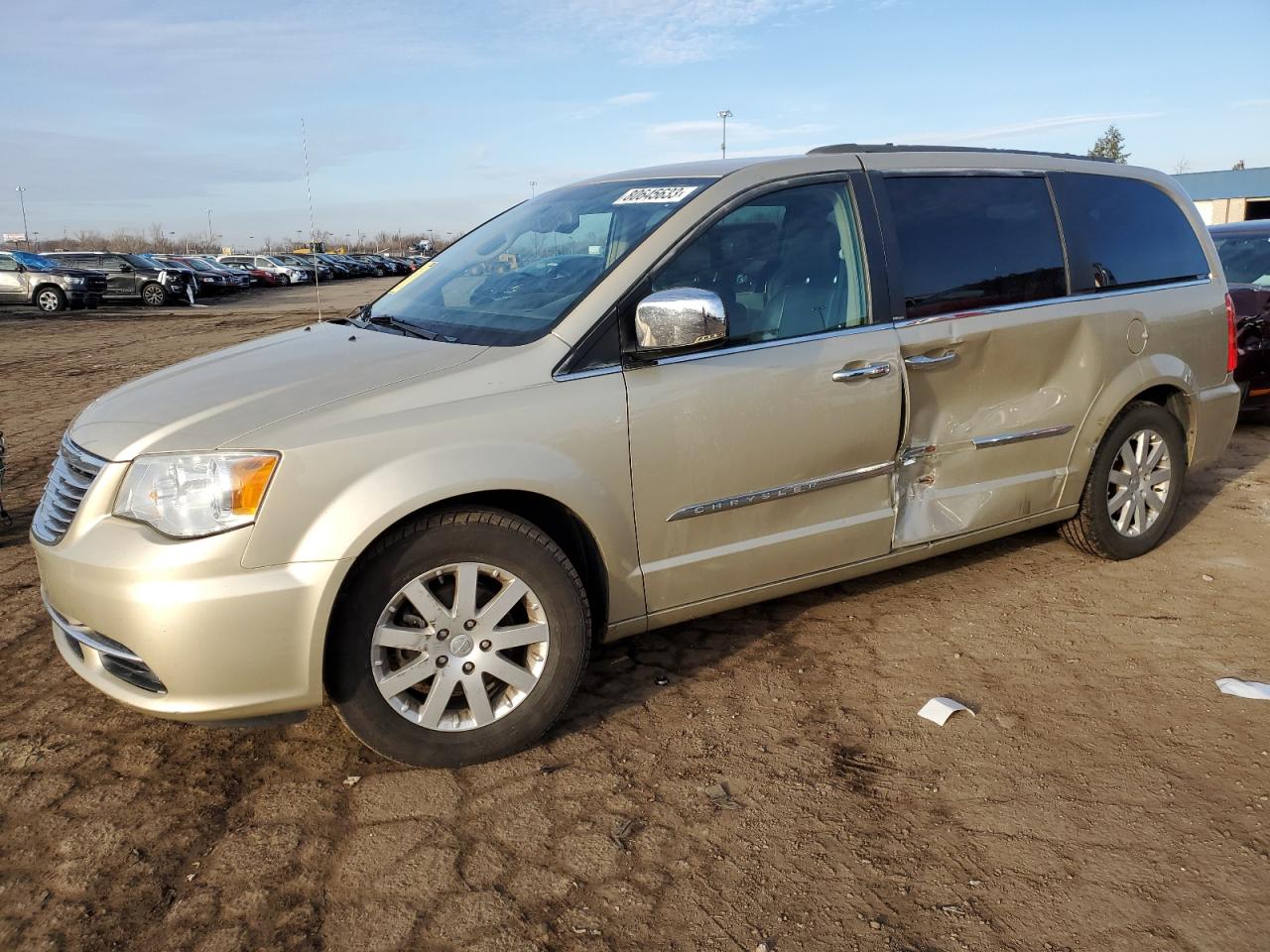 Изображение 2011 CHRYSLER TOWN & COUNTRY TOURING L 2011