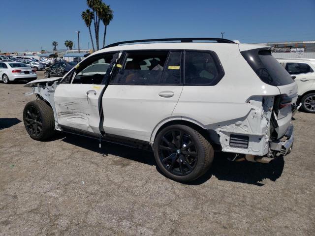 Obraz 2 z 2024 BMW X7 XDRIVE40I 2024 z VIN 5UX23EM00R9T77524