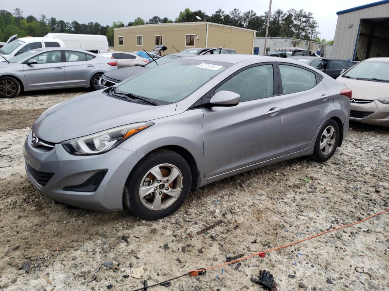 Image 1 of 2015 HYUNDAI ELANTRA SE 2015 with VIN KMHDH4AE0FU329404