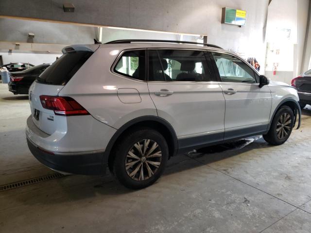 Image 3 of 2018 VOLKSWAGEN TIGUAN SE 2018 with VIN 3VV2B7AX7JM115914