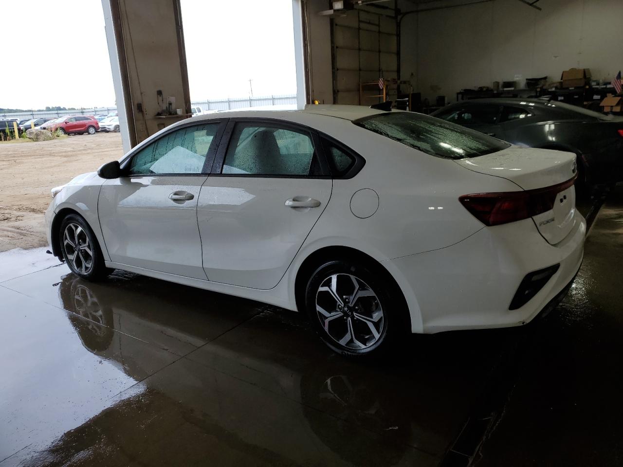 Obraz 2 z 2019 KIA FORTE FE 2019 z VIN 3KPF24AD7KE121258