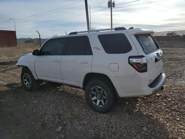 Obraz 2 z 2018 TOYOTA 4RUNNER SR5/SR5 PREMIUM 2018 z VIN JTEBU5JR1J5590703