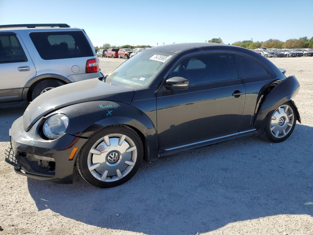Image 1 of 2018 VOLKSWAGEN BEETLE S 2018 with VIN 3VWFD7AT6JM710533