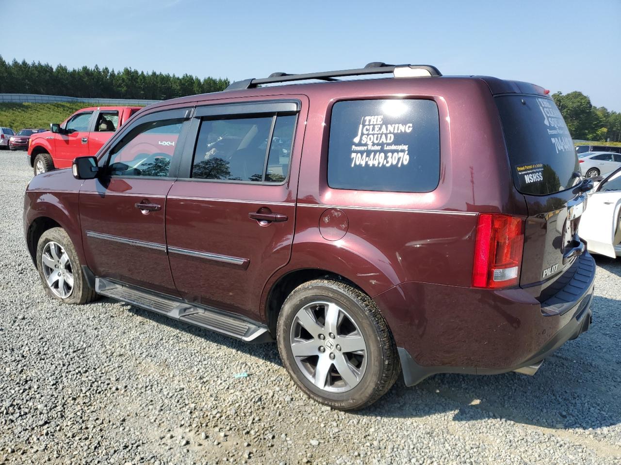 Image 2 of 2014 HONDA PILOT TOURING 2014 with VIN 5FNYF3H91EB003696