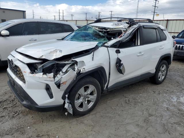 Изображение 1 2019 TOYOTA RAV4 XLE 2019 с VIN 2T3W1RFV8KC012556