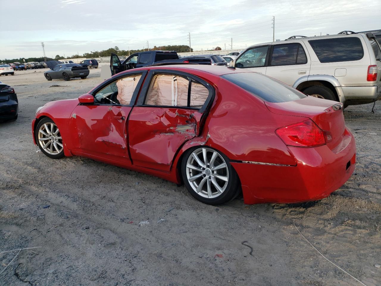 Obraz 2 z 2010 INFINITI G37 BASE 2010 z VIN JN1CV6AP9AM407390