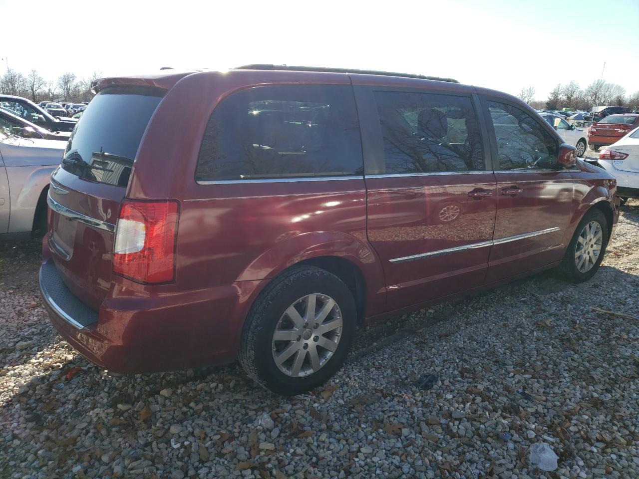 Obraz 3 z 2015 CHRYSLER TOWN & COUNTRY TOURING 2015 z VIN 2C4RC1BGXFR588583