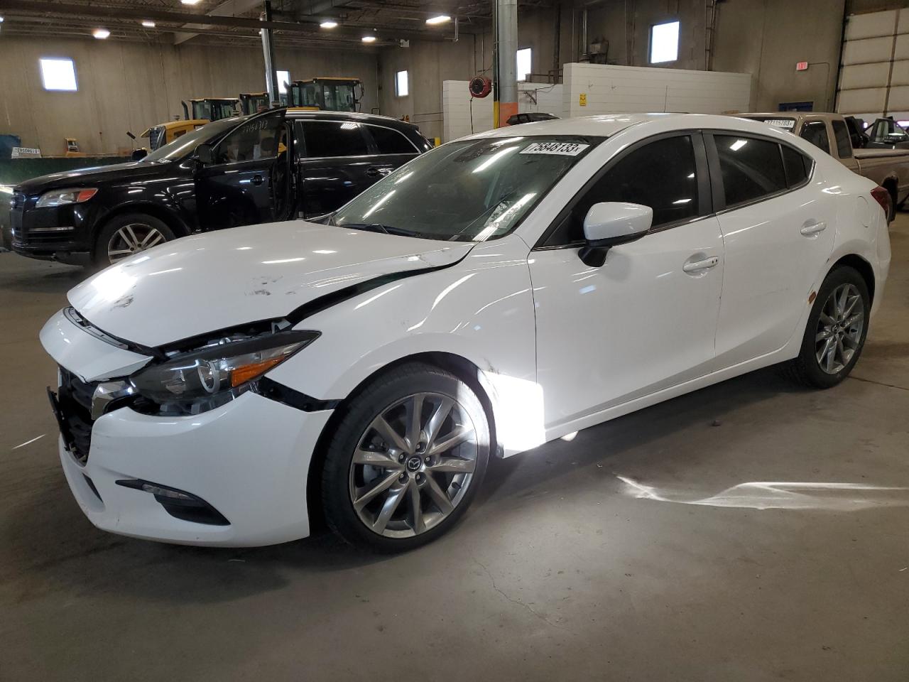 Obraz 1 z 2018 MAZDA 3 TOURING 2018 z VIN 3MZBN1V31JM224599